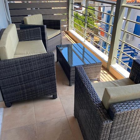 Delia Apartments Пефкохори Екстериор снимка