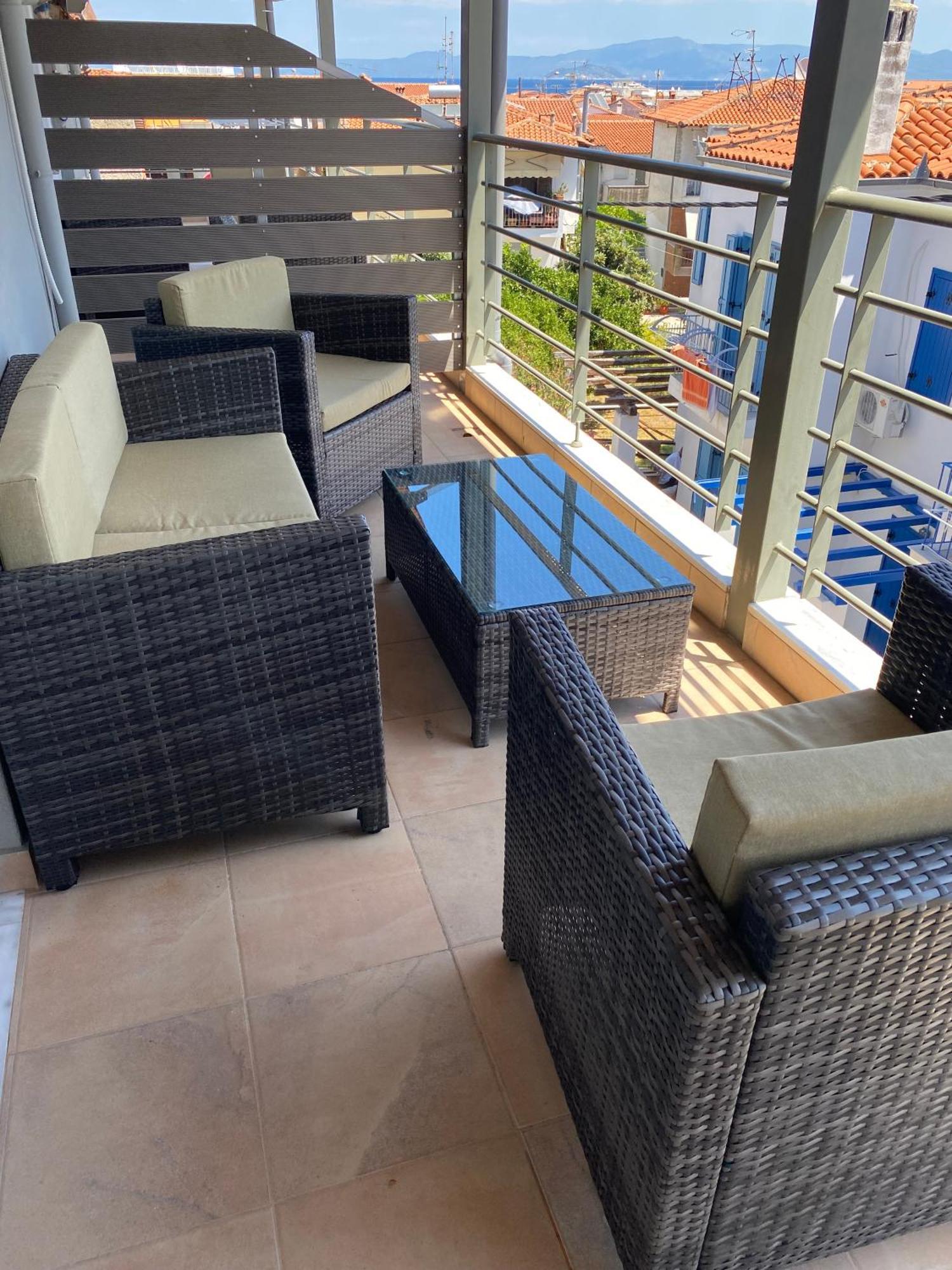 Delia Apartments Пефкохори Екстериор снимка