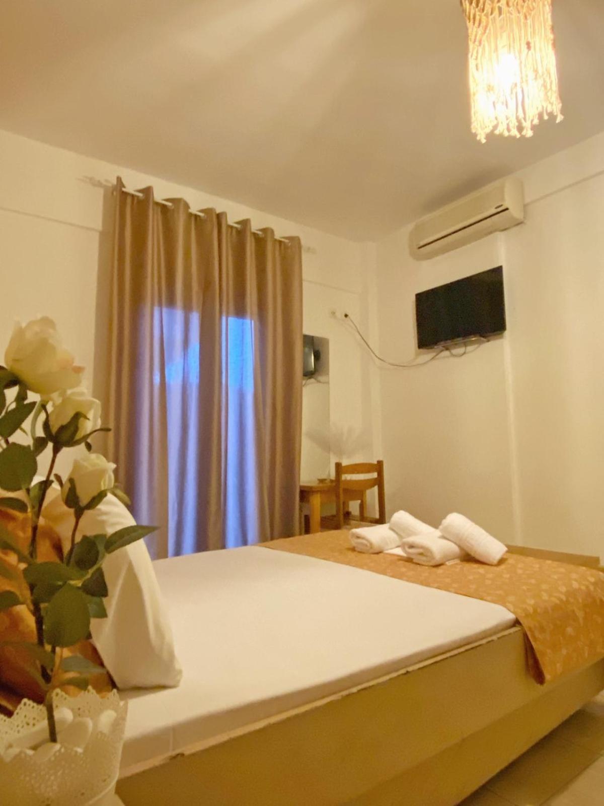 Delia Apartments Пефкохори Екстериор снимка