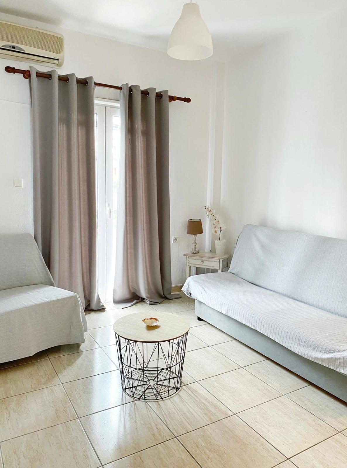 Delia Apartments Пефкохори Екстериор снимка