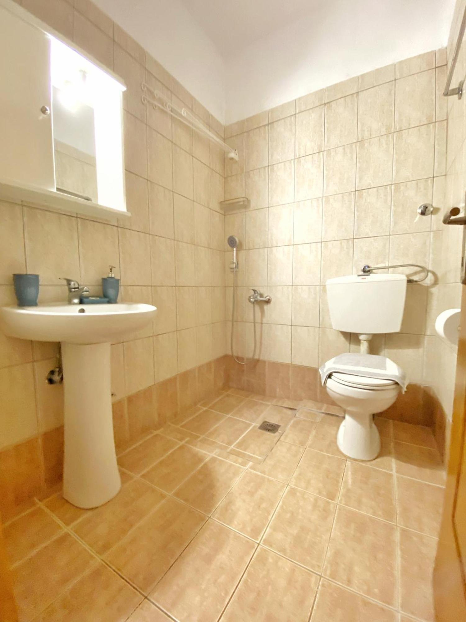 Delia Apartments Пефкохори Екстериор снимка